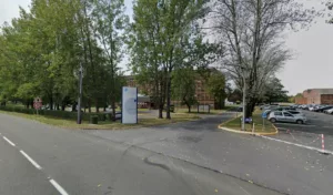 Centre Hospitalier d’Avesnes à 46 Rte d'Haut Lieu BP 10209, 59440 Avesnes-sur-Helpe