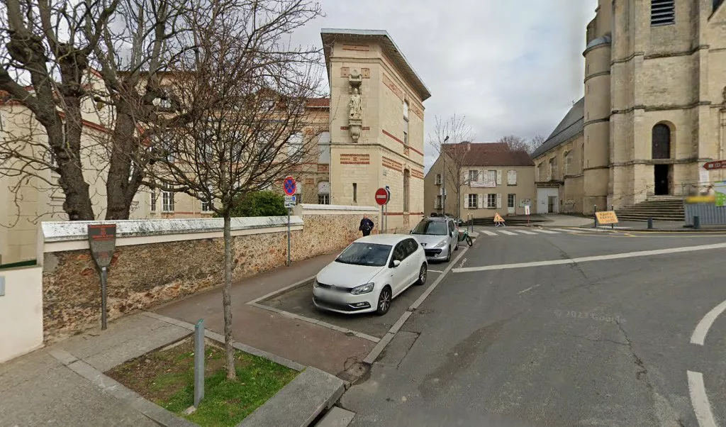 Clinalliance Ehpad Repotel IssylesMoulineaux avis maison de retraite à IssylesMoulineaux