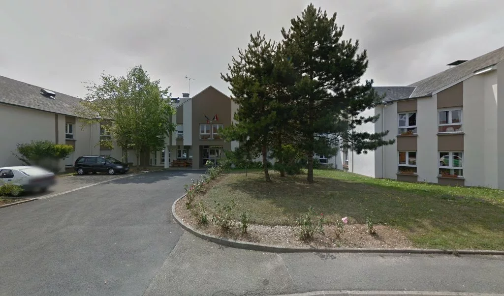 Ehpad Coteaux Saint Mathieu avis maison de retraite à Gallardon, 28320