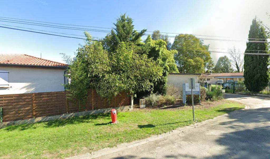 Maison de Retraite Château Fleuri avis maison de retraite à Vic