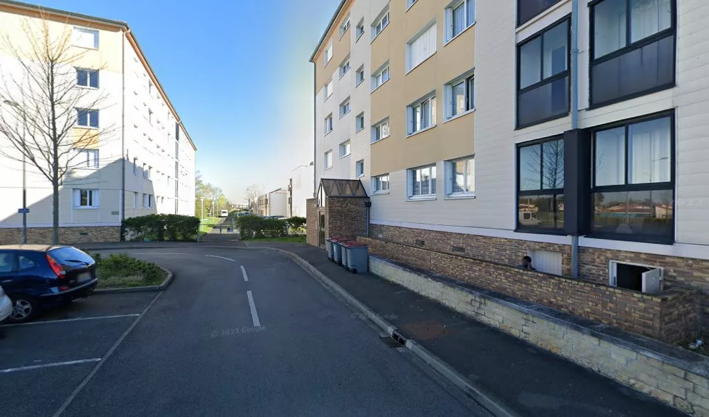 Maison de Retraite EHPAD Coteaux Ribray avis maison de retraite à Niort, 79000