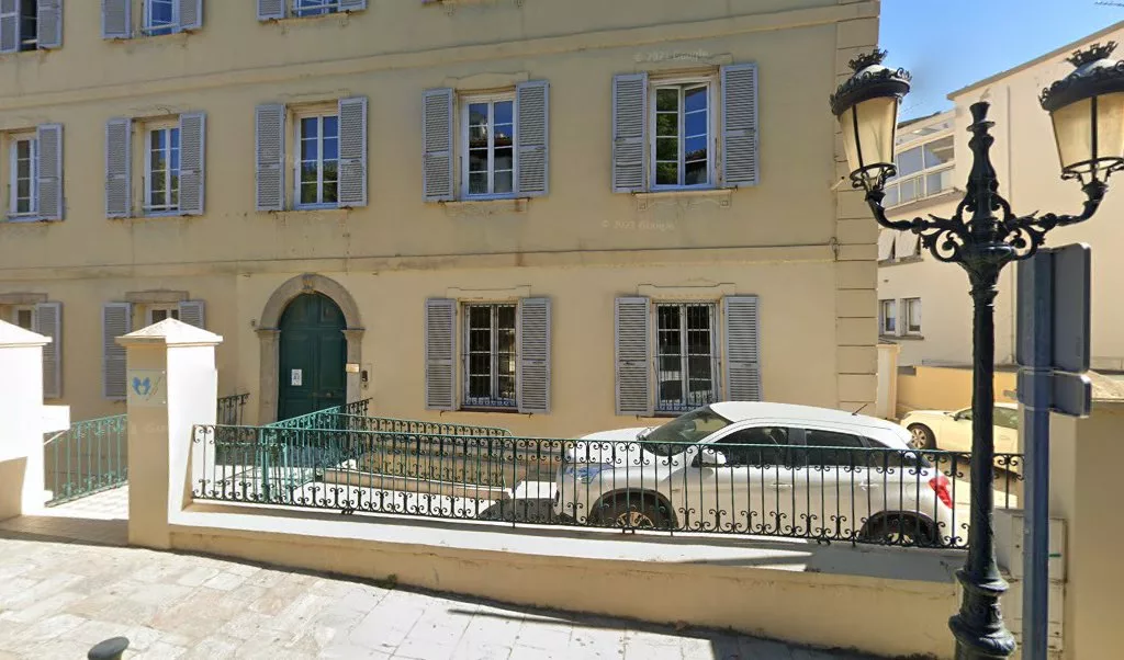 Maison de Retraite La Sainte Famille avis maison de retraite à Bastia
